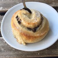 Roulé crème pâtissière et pépites de chocolat  at Against the Grain in Lyon