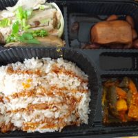 Hainanese chicken rice at Daily Green 吉祥素 - Aljunied in Central Singapore