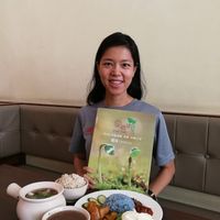 Delicious lunch. For vegans, avoid the mock meat dishes as they may contain eggs. Check first! at Love Earth Cafe in Kepong