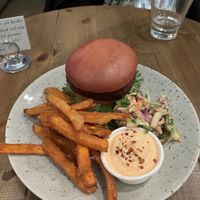 Vegan burgerv at Mahalo - Hornsgatan in Stockholm