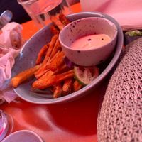 "Fries before guys” at Mahalo - Hornsgatan in Stockholm