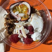 Coconut ghurt with granola and fruit at Mahalo - Hornsgatan in Stockholm
