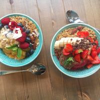 Smoothie bowls heaven at Mahalo - Hornsgatan in Stockholm