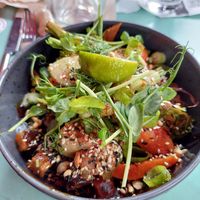 Tempeh-bowl. at Mahalo - Hornsgatan in Stockholm