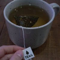 Peppermint & Lakris Tea at Mahalo - Hornsgatan in Stockholm