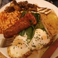 The vegetarian full breakfast at The Bristolian in Bristol
