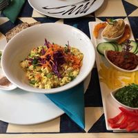 Rührtofu und Aufstriche at GustaV in Salzburg
