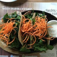 Vegan tacos made with soy meat at 100% Natural in Cancun