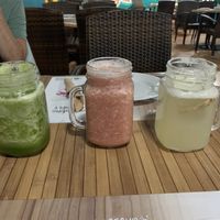 Smoothies and lemonade  at 100% Natural in Cancun