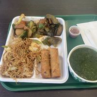 Noodles and sides at Water Drop Vegetarian House in Honolulu