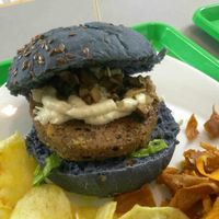 Black bean and mushroom burger at Vegana Burgers - Atrium Saldanha in Lisbon