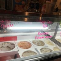 scoop flavors at Curbside Creamery in Oakland