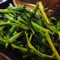 Chinese morning glory at Vegan Khunnay in Koh Samui