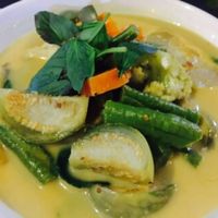 Green curry at Vegan Khunnay in Koh Samui