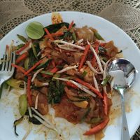 Pad see ew at Vegan Khunnay in Koh Samui