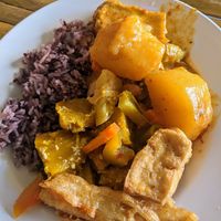 Delicious food at Vegan Khunnay in Koh Samui