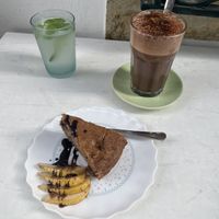 Pear cake and drinks  at Alcachofra Cafe in Faro