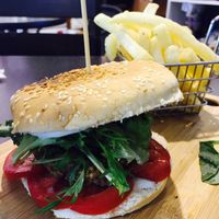 Vegan Chickpea & Lentil burger at Abitza in Upwey