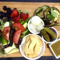 Vegan tasting plate at Abitza in Upwey