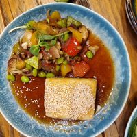 И просто волшебныф тофу стейк! at Prasad in Yalta