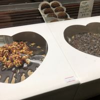 Cakes at Vegan's Choice Grocery in Newtown