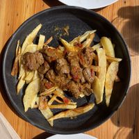 Pea protein with chips  at A Factoria Verde in A Coruna