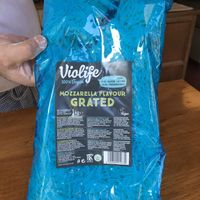 Vegan mozzarella  at Pizzeria Kleinhaus in Dusseldorf