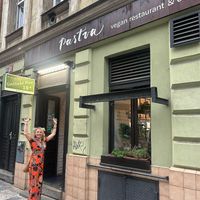 Blij een vegan restaurant te vinden, wat niet vanzelfsprekend is in Tjechië. Love it. at Pastva in Prague