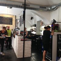 cashier at Pastva in Prague