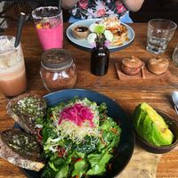 Breakfast at Pels Supershop in Tibubeneng