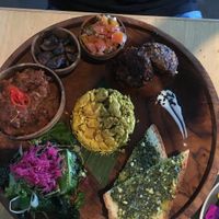 Full breakfast at Pels Supershop in Tibubeneng