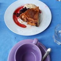 Very yummy apple pie and French press coffee (not poured yet) at Crunch Kantine in Berlin