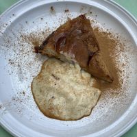 NOM NOM NOM at Crunch Kantine in Berlin