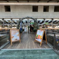 Der Eingang kommt sehr einladend rüber. at Tibits in Luzern