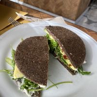 Raw sandwich at Ecru in Rome