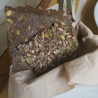 raw gluten free crackers  at Ecru in Rome