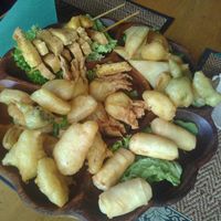 Veggie starter plate (regularly involves dairy - specify vegan) at Red Chilli in Mainz