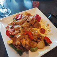 Cashew nut with vegan chicken at Veganic Thai Cafe in San Diego