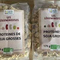Soy chunks  #Veganuary at La Vie Claire in Sainte-marguerite