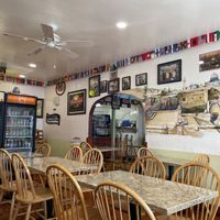 Inside dinning   at Small World in Napa