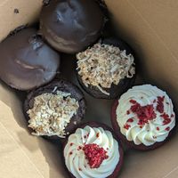 Top vegan+gf chocolate, middle Paleo+vegan German chocolate, bottom vegan red velvet at Batch Cupcakery in Reno