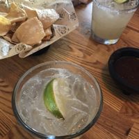 Chips salsa and cocktails at Lola's - Retro Row in Long Beach