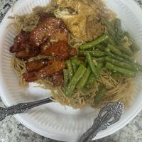 Vegan - Noodles, stir fried veggies and tofu   at Fei Cui  Fancy Vegetarian Food 翡翠素食 in Central Singapore
