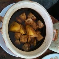 caramelized pineapple and tofu at My Little Cafe in Siem Reap