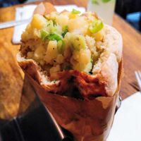 Pita w/potatoes (vegan, ask without aioli) at Miznon in Paris