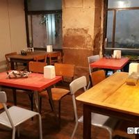 Miznon at Miznon in Paris