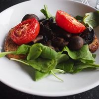 disappointing bruschetta (hello Italians? this is not a bruschetta, right?) at Ujazi Cafe in Napier