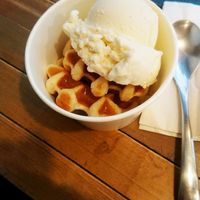 Waffle and vanilla ice cream at Ain Soph.Ripple Kabukicho in Tokyo