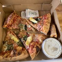 Everything fits perfectly and easily into the box  at Pizza Classics in San Antonio