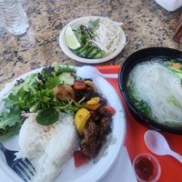 Vegan steak plate and vegan soup at Nibi Pho Bistro in Commerce